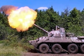 Ιταλία: H Λέγκα κατά της αμυντικής υποστήριξης του Κιέβου: Όσο στέλνουμε όπλα, τροφοδοτούμε πολέμους