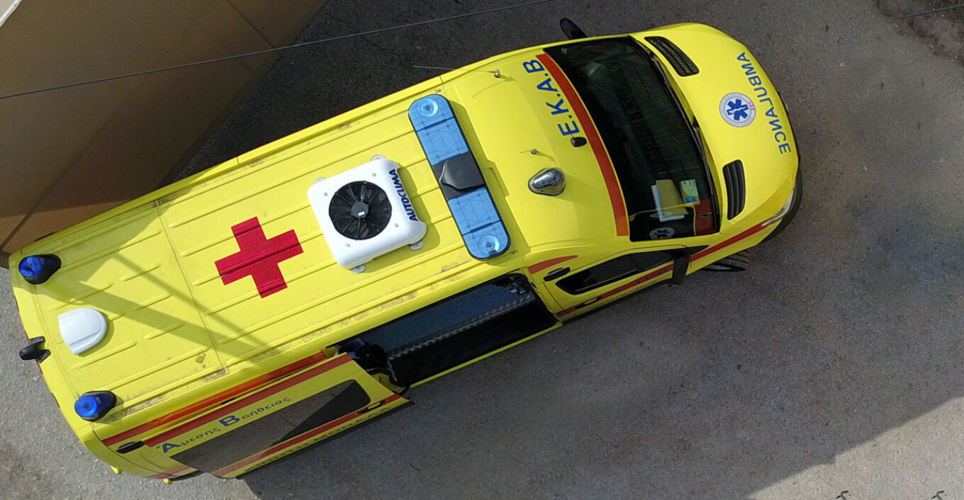 Νεκρός 23χρονος ΑΜΕΑ από θερμοπληξία – Πέθανε έπειτα από πολύωρη παραμονή σε αυτοκίνητο, συνέλαβαν τους γονείς του