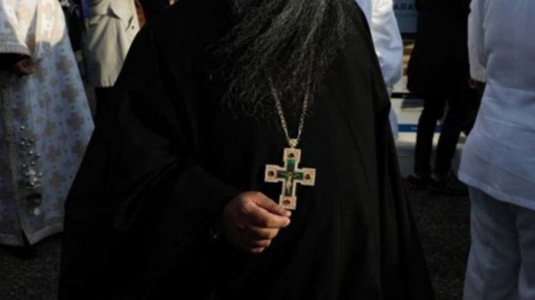 Παπαδιά «τσάκωσε» ιερέα σε ξενοδοχείο ημιδιαμονής