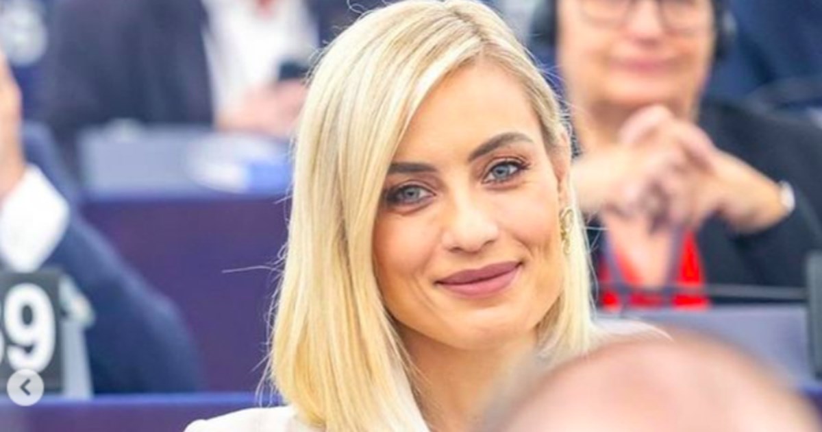 Η Ελεονώρα Μελέτη ορκίστηκε Ευρωβουλευτής – «Έδωσα το λόγο της τιμής μου»