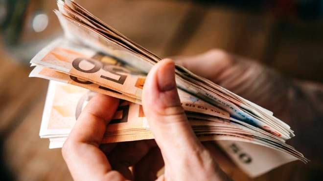 Έρχεται μπαράζ αυξήσεων σε επιδόματα, συντάξεις και μισθούς - Όλα τα νέα μέτρα και το χρονοδιάγραμμα