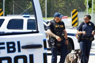 Mακελειό στι ΗΠΑ: 3 νεκροί και 2 τραυματίες από πυροβολισμούς κοντά στην πανεπιστημιούπολη