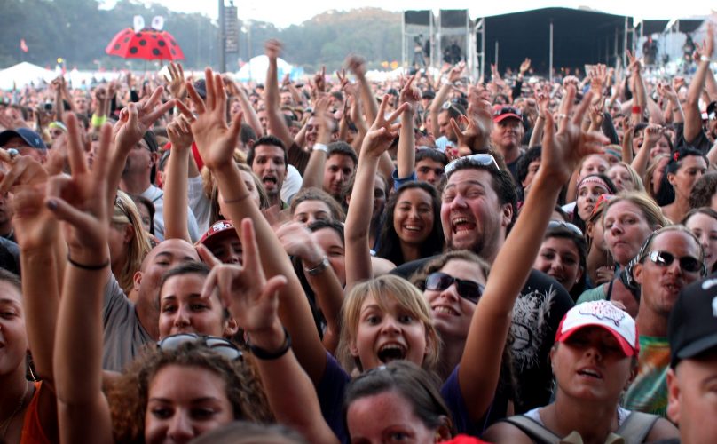 Το πείραμα που αποκάλυψε τι θα συνέβαινε αν όλοι οι άνθρωποι στη Γη χοροπηδούσαν την ίδια στιγμή (vid)