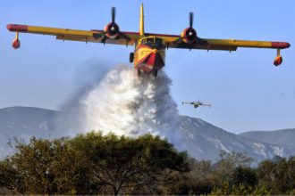 Φωτιά στην Χίο, στην περιοχή Κώμη