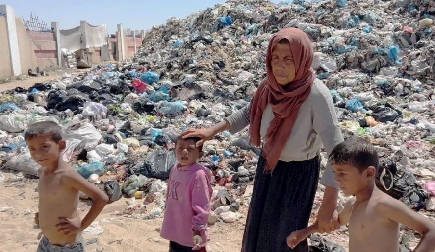 Γάζα: Τουλάχιστον 30 άνθρωποι έχασαν τη ζωή τους σε βομβαρδισμό σχολείου