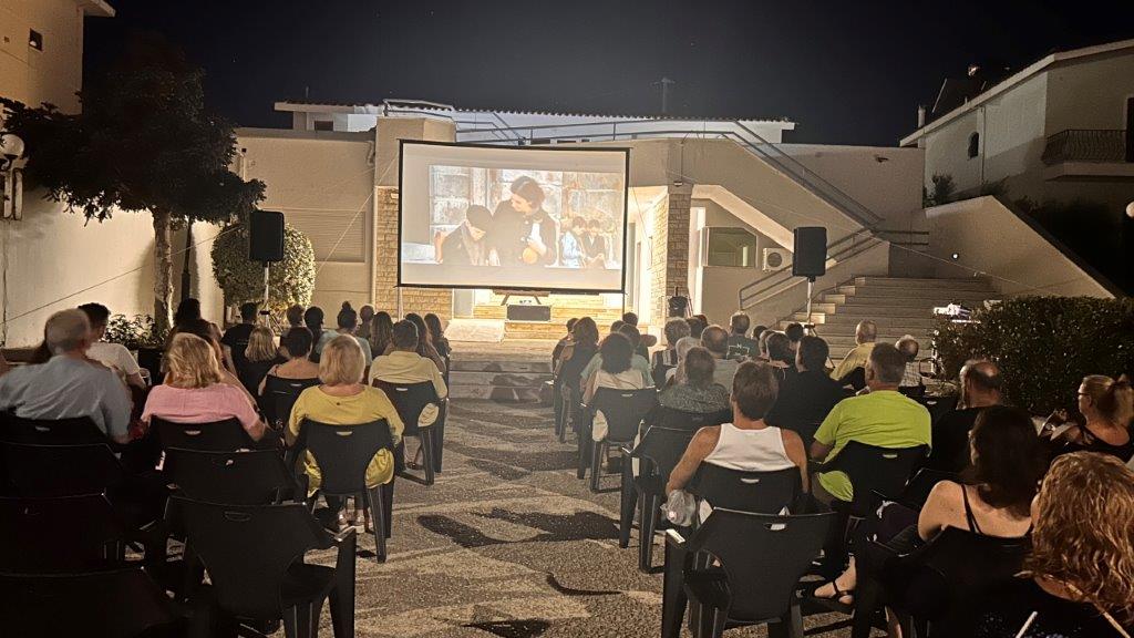 Διεθνές Φεστιβάλ Πάτρας: «Με τα μάτια της Νταλβά» & «Πραγματικές αλήθειες» στο νέο Δημαρχείο