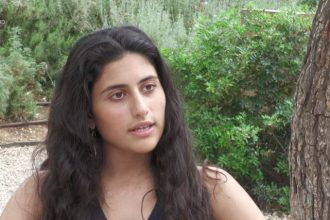 Μαρίνα Σπανου: Ξεκίνησα να τραγουδάω στον δρόμο, γιατί ήταν μία παρόρμηση της στιγμής