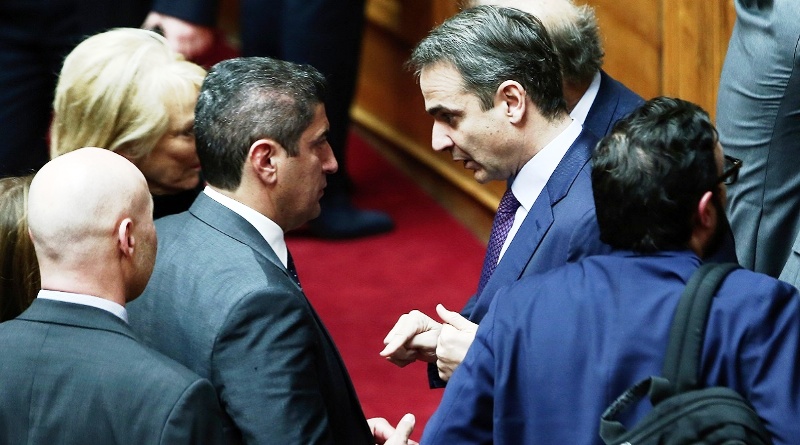 Δεν παραδίδει την έδρα στη ΝΔ ο Αυγενάκης: «Σεβαστή η απόφαση της διαγραφής μου, παραμένω βουλευτής»