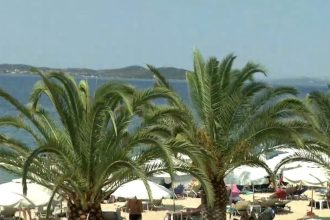 Την Ουρανούπολη επιλέγουν για διακοπές πολλοί προσκυνητές του Αγίου Όρους