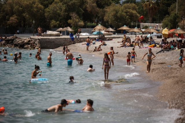 Καύσωνας: Νέο έκτακτο δελτίο της ΕΜΥ – Μέχρι την Δευτέρα θα συνεχιστούν τα 40άρια