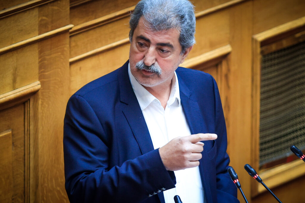 Δηκτικός ο Π. Πολάκης για την αποχώρηση Δραγασάκη από τον ΣΥΡΙΖΑ: Μαύρη ημέρα για την Τράπεζα της Ελλάδας