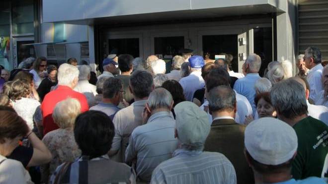 Συντάξεις Αυγούστου 2024: Πότε θα μπουν τα λεφτά στους λογαριασμούς των συνταξιούχων