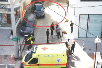 Βρήκαν τη μηχανή της εκτέλεσης του τοπογράφου στο Ψυχικό - Με τις βαλίτσες στα χέρια έπιασαν τον προσαχθέντα