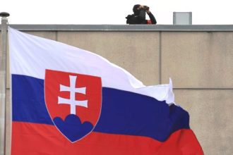 Σλοβακία: Τίθεται σε ισχύ ο νόμος “Lex atentat” - Απαγορεύσεις δημοσίων συγκεντρώσεων με στόχο την ασφάλεια των πολιτών