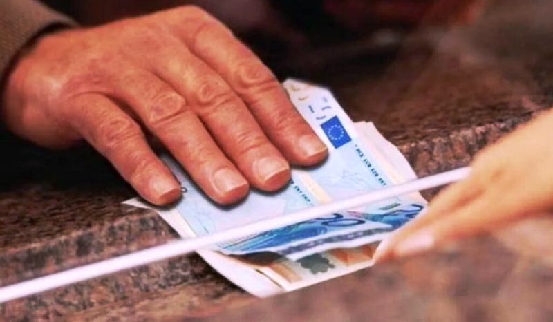 Συνταξιούχοι: Ποιοι και πότε θα δουν αυξήσεις - Νέος υπολογισμός το 2025