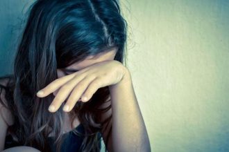 Νέο περιστατικό ενδοοικογενειακής βίας - Πατέρας πέταξε καρέκλα πάνω στο 12χρονο παιδί του