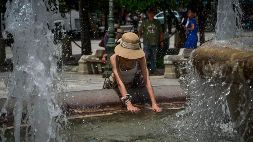 Καιρός: Καυτό και το δεύτερο 10ήμερο του Ιουλίου – Νέο κύμα παρατεταμένης ζέστης από την Παρασκευή