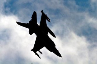 Η Ολλανδία θα αρχίσει χωρίς καθυστέρηση την παράδοση 24 αεροσκαφών F-16 στην Ουκρανία