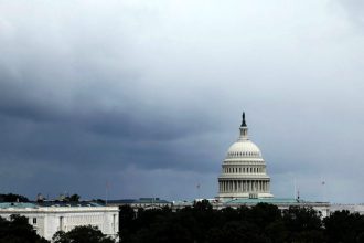 ΗΠΑ: Ποιος θα αντικαταστήσει τον Δημοκρατικό γερουσιαστή Μπομπ Μενέντεζ