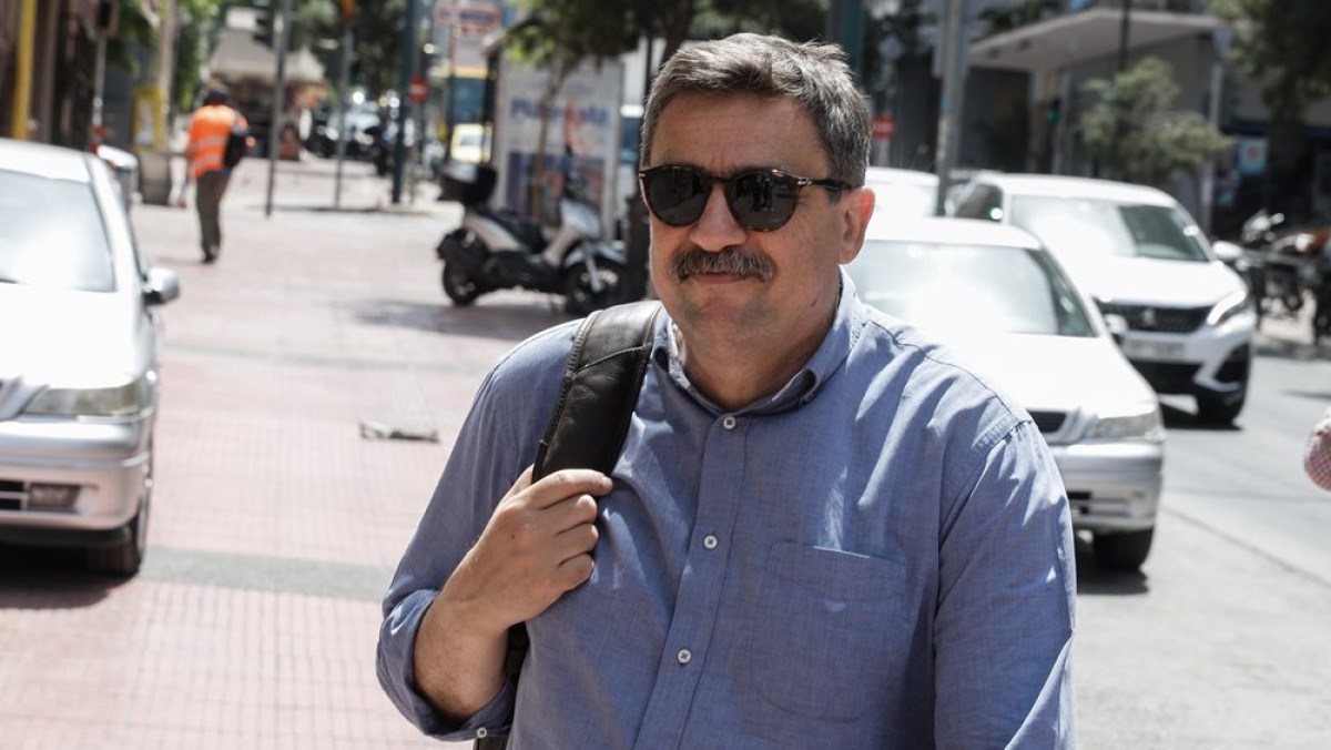 Ανδρέας Ξανθός: Ευθεία επίθεση σε Κασσελάκη και Πολάκη για την περίθαλψη των ανασφάλιστων