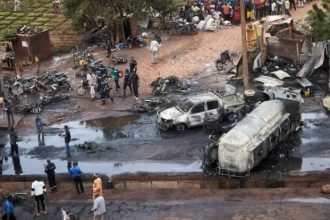 Δεκατέσσερις νεκροί, δεκάδες τραυματίες σε τροχαίο στο Μαλί