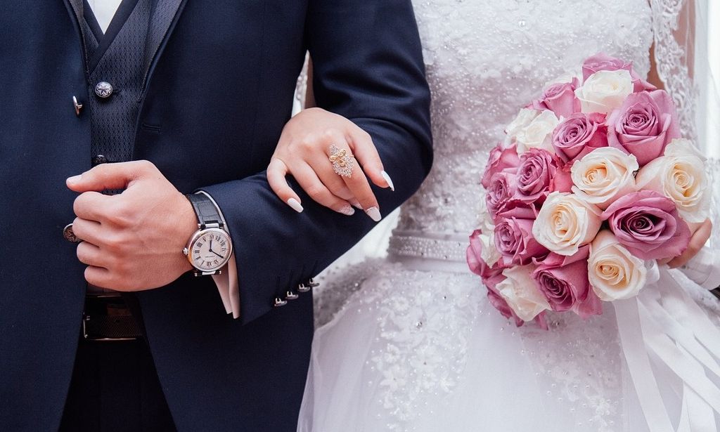 Πανώλη: Οι μελλόνυμφοι της Κρήτης αγωνιούν - Τους ζητούν παραστατικά για το γαμήλιο τραπέζι