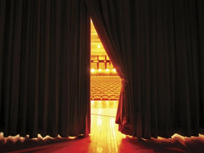 Διευκρινίσεις σχετικά με την ακρόαση ηθοποιών για τις χειμερινές παραγωγές του ΔΗΠΕΘΕ Πάτρας