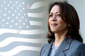 Η Κάμαλα Χάρις και επίσημα υποψήφια των Δημοκρατικών