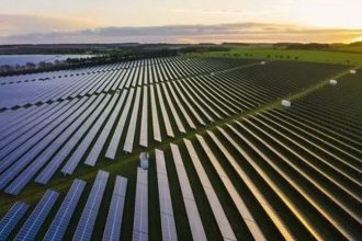 Φωτιά σε δύσβατο σημείο στις Σέρρες – Επιχειρούν έξι εναέρια μέσα