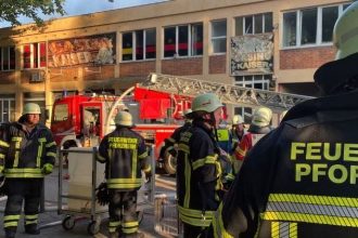 Tουλάχιστον ένας νεκρός από την κατάρρευση ξενοδοχείου - Οκτώ άνθρωποι παγιδευμένοι