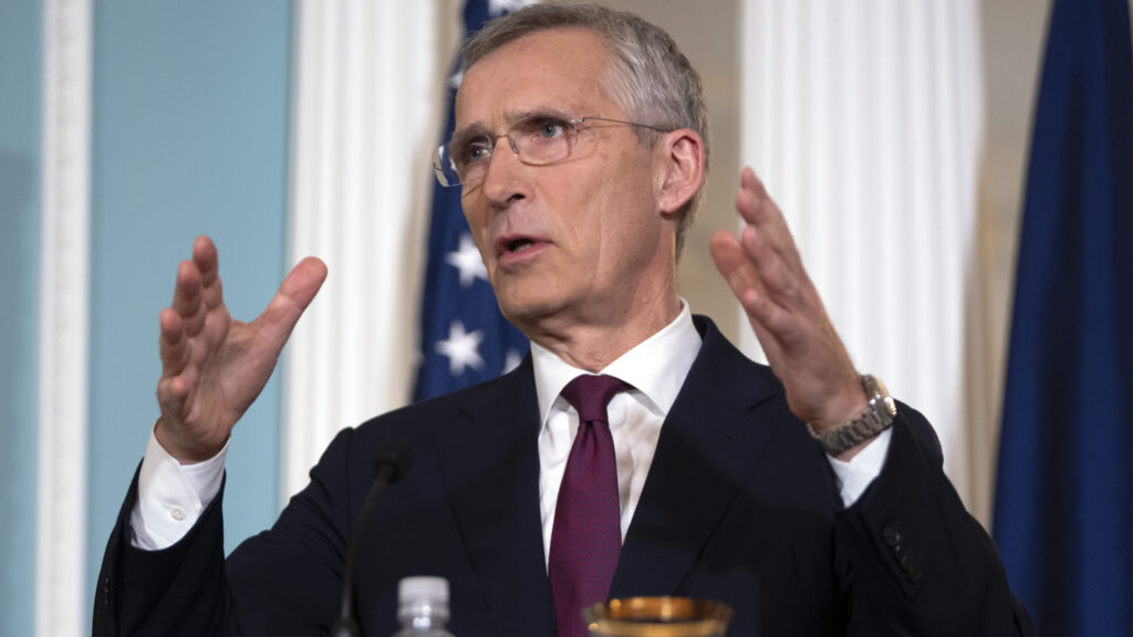 ΝΑΤΟ: Ο Στόλτενμπεργκ δικαιολογεί την ουκρανική εισβολή σε ρωσικό έδαφος