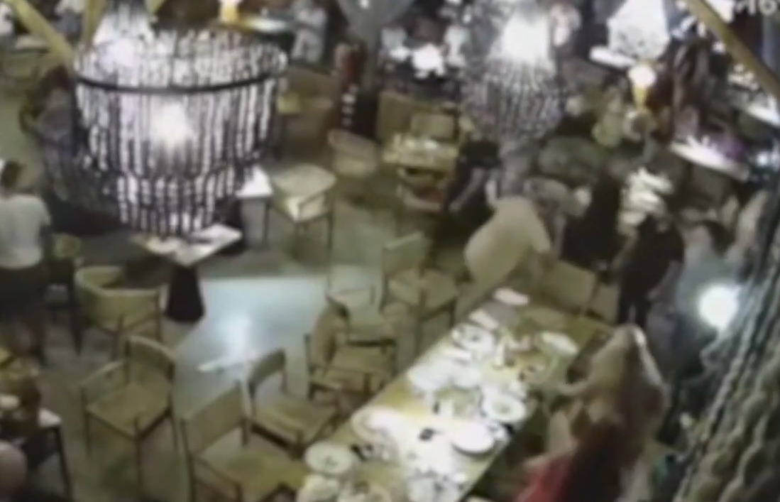 Χαλκιδική: Στην ανακρίτρια τρεις Βούλγαροι που εμπλέκονται στο αιματηρό επεισόδιο σε beach bar