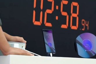 Είναι γεγονός: Πλήρης φόρτιση smartphone σε μόλις 4,5 λεπτά
