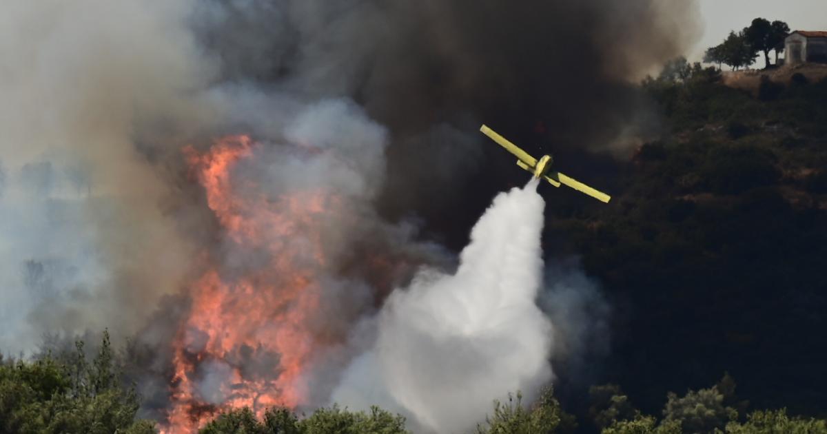 Φωτιά στην Αττική: Οκτώ ασθενείς με αναπνευστικά προβλήματα σε νοσοκομεία