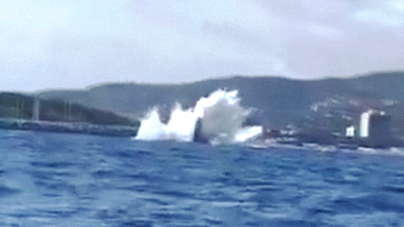 Πτώση ιδιωτικού αεροσκάφους στη Γαλλία κατά τη διάρκεια αεροπορικής επίδειξης - Νεκρός ο πιλότος