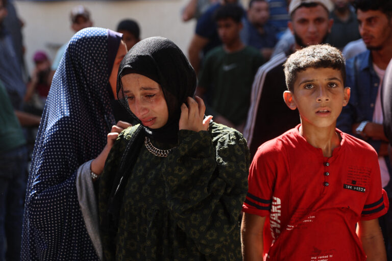 Λωρίδα της Γάζας: Πάνω από 100 οι νεκροί από την ισραηλινή επίθεση σε σχολείο – Έντονες οι αντιδράσεις της διεθνούς κοινότητας