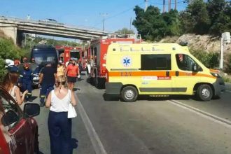 Αγόρια 15, 19 και 20 ετών τα θύματα του φρικτού τροχαίου στα Χανιά - Στην εντατική 22χρονη