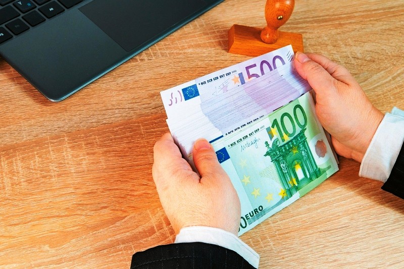 Μειώνονται σταθερά τα μη εξυπηρετούμενα δάνεια στην Ελλάδα