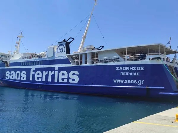 Ελεύθερος ο πλοίαρχος του «Σαόνησος» για το συμβάν στην Άνδρο