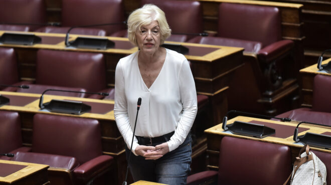 Συλλυπητήρια Σίας Αναγνωστοπούλου για την απώλεια του Αντώνη Αντύπα