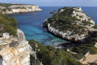 Ισπανία: Διακοπή υδροδότησης σε κατοικίες που ενοικιάζονται χωρίς άδεια σε πλατφόρμες βραχυπρόθεσμης μίσθωσης