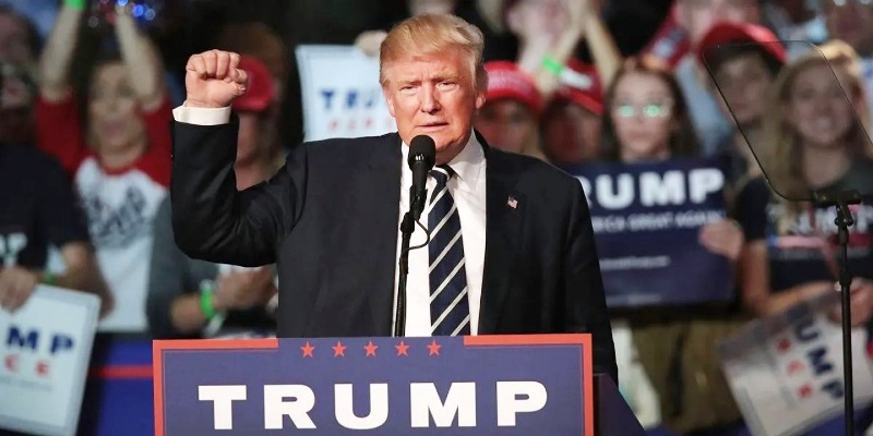 Πίσω από αλεξίσφαιρο γυαλί θα δίνει ο Τραμπ τις ομιλίες του μετά την απόπειρα δολοφονίας