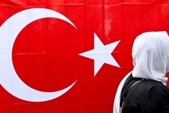 Τουρκία: Δημοσκοπική βουτιά για το κυβερνών κόμμα ΑΚΡ