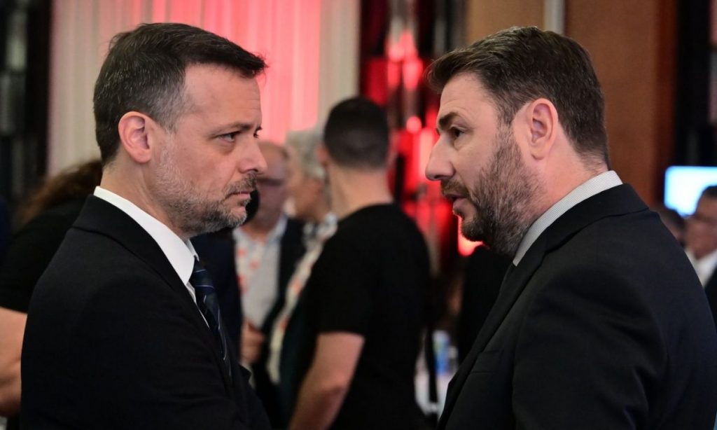 Δημοσκόπηση Οpinion Poll: Στη δεύτερη θέση το ΠΑΣΟΚ – «Μάχη» Ανδρουλάκη με Δούκα για τις εσωκομματικές
