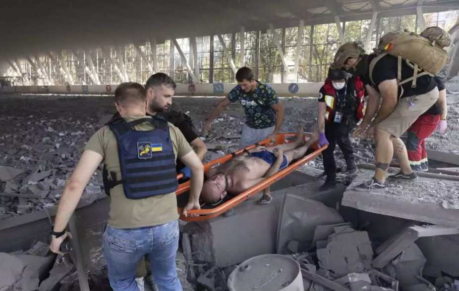 Λουτρό αίματος στην Ουκρανία: Τουλάχιστον 47 νεκροί και 206 τραυματίες από ρωσικό χτύπημα στην Πολτάβα - Αυξάνεται ο αριθμός των νεκρών ΝΕΟΤΕΡΑ