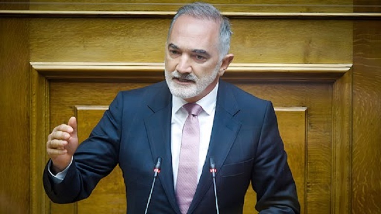 Ο Μάριος Σαλμάς διεγράφη και επίσημα από τη ΝΔ και δεν παραδίδει την έδρα