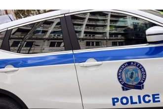 Εμφανίστηκε στο Αστυνομικό Τμήμα ο 15χρονος μαθητής που επιτέθηκε στον διευθυντή – Ζήτησε «συγγνώμη»