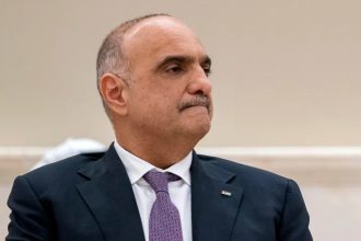 Ιορδανία: Ο βασιλιάς Αμπντάλα διόρισε πρωθυπουργό έναν τεχνοκράτη με σπουδές στο Harvard