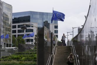 Αντιδράσεις στο Βέλγιο για την απειλή της Βουδαπέστης να στείλει λεωφορεία με μετανάστες στις Βρυξέλλες