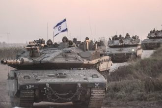 Το Ισραήλ προετοιμάζεται για εισβολή στον Λίβανο, λένε οι IDF - Στέλνει δύο ταξιαρχίες εφέδρων στα βόρεια σύνορά του